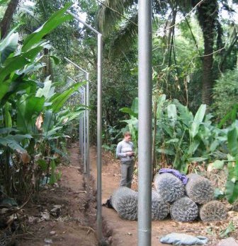 Cage building - Bolivia